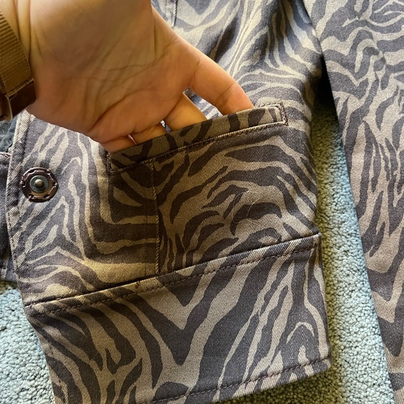 White House Black Market Jean Zebra Jacket size 4 - Picture 7 of 9